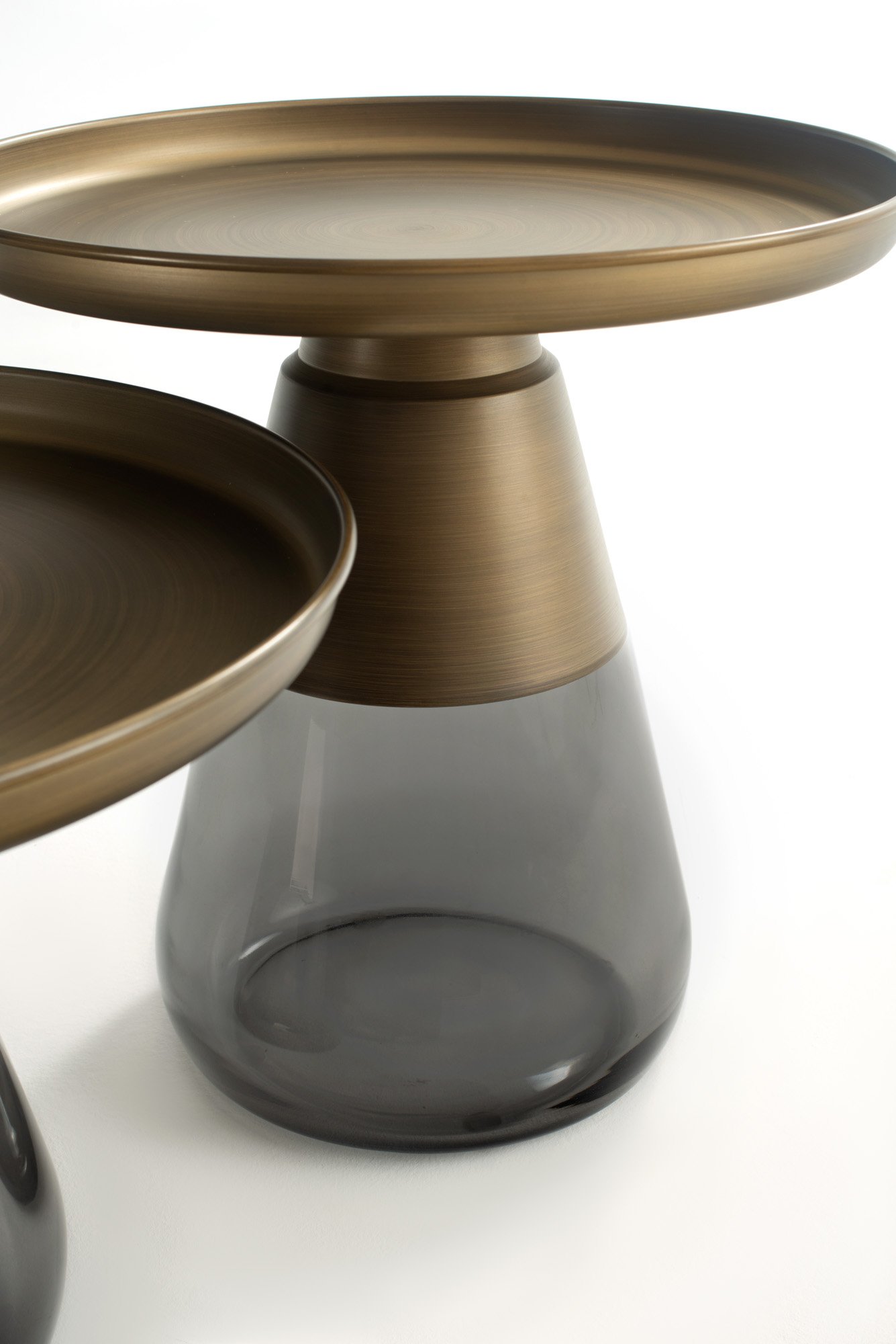 AMBER BRASS Table Thumbnail